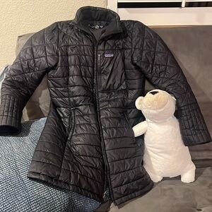 Patagonia Radalie Women's Full Zip Puffer Black Size Large